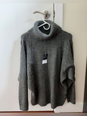 New Topshop Turtleneck Sweater